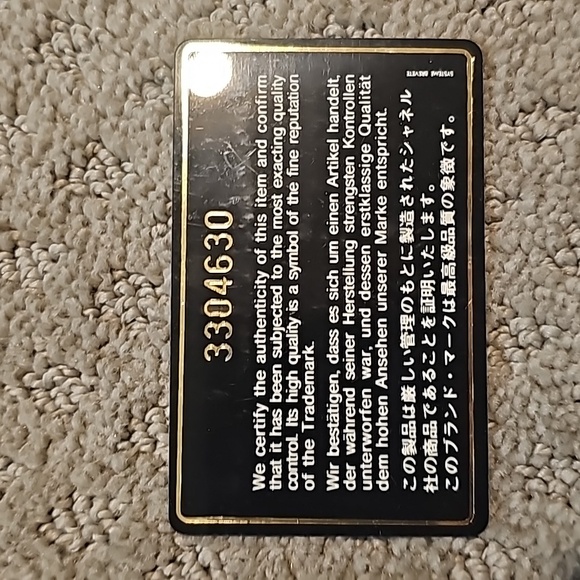 Authentic Chanel CC Logo Caviar Skin Leather Wallet - Picture 5 of 12